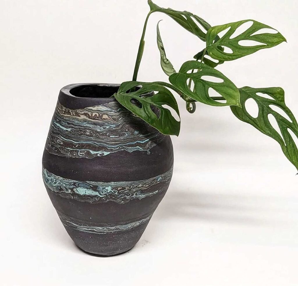 Dark Topaz Vessel